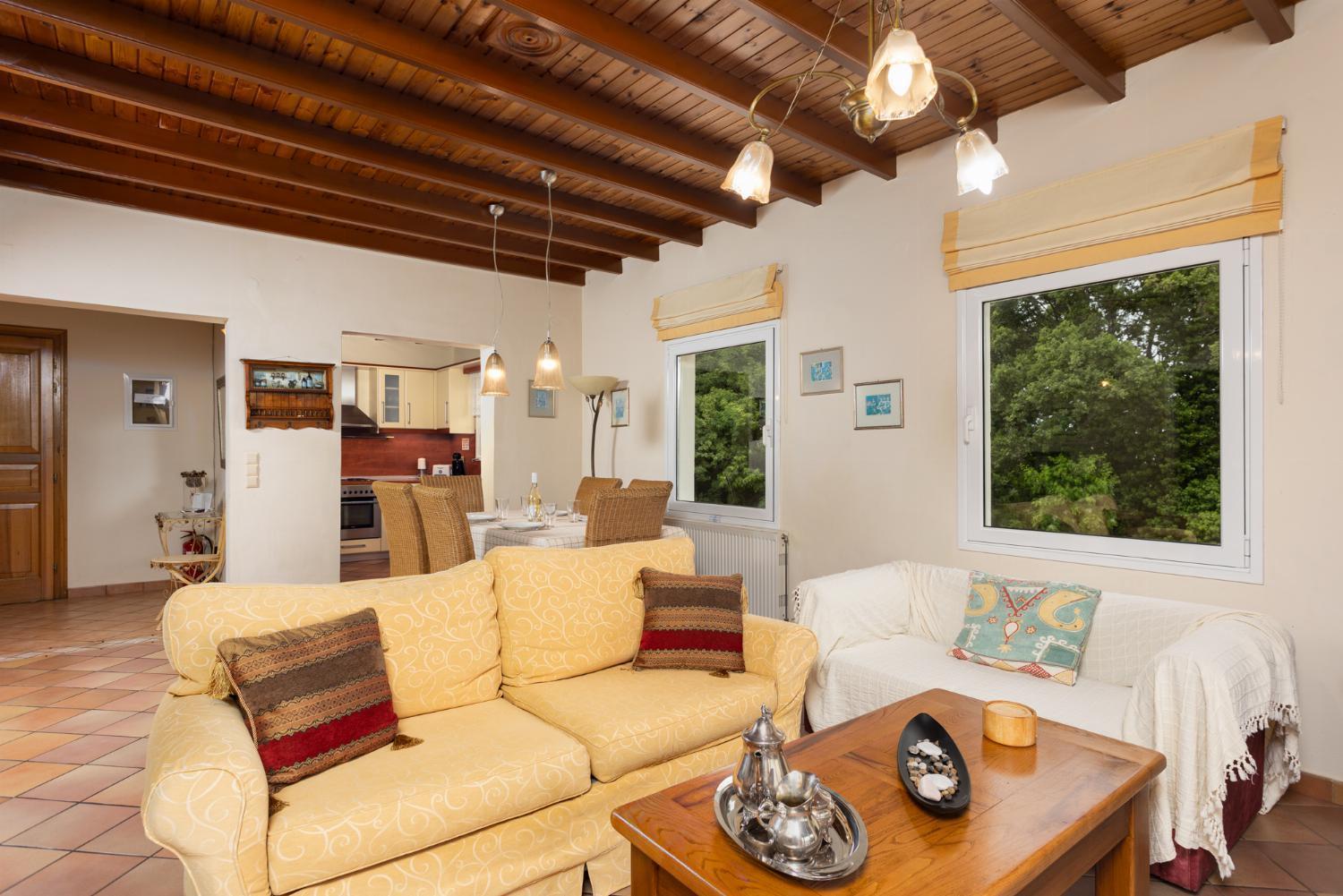 Villa Eleni Agnitsini Экстерьер фото